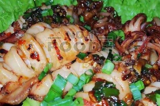 hải sản chiên giòn xốt tỏi ớt