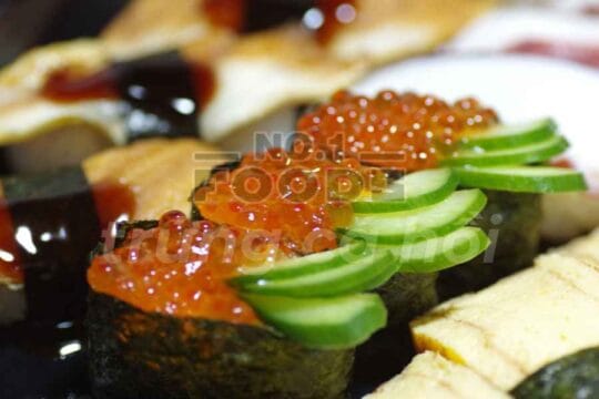 gunkan sushi