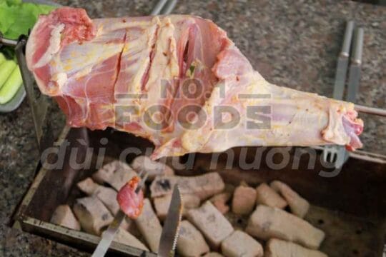 nướng đùi cừu